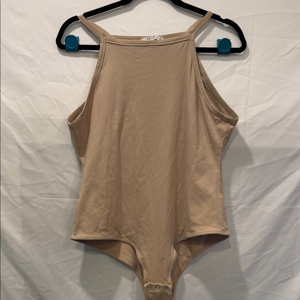 ReoRia‎ Tan Fitted Bodysuit with Sleeveless Design